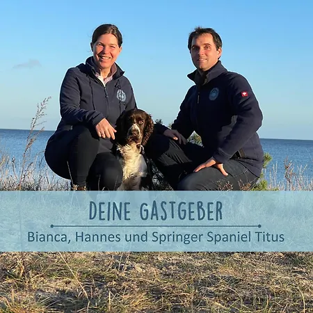 Hoefthus 9 Holla Boddenfee Meerblick Terrasse Mit Hund Geniessen アパート